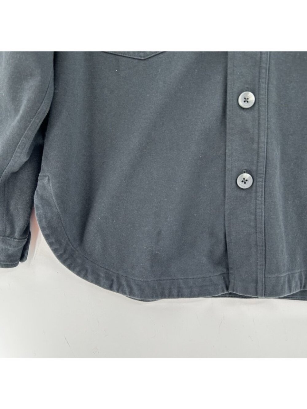 Vuori Mackenzie Shirt Jacket Womens XS/S Washed Black Long Sleeve Shacket Pocket - Picture 15 of 16